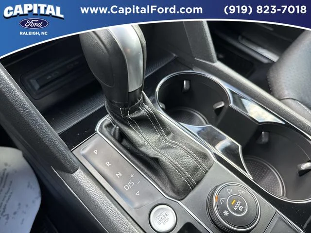 Used 2023  Volkswagen 3.6L V6 SE w/Technology image 30