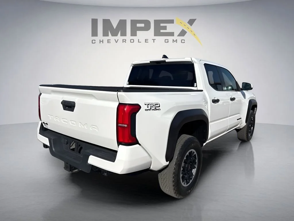 Used 2024 White Toyota SR5 image 5