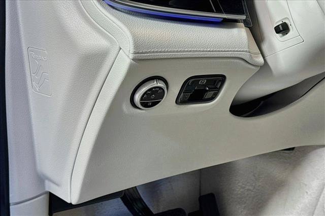 New 2026 Twilight Blue Metallic Mercedes-Benz EQE 320+ image 39