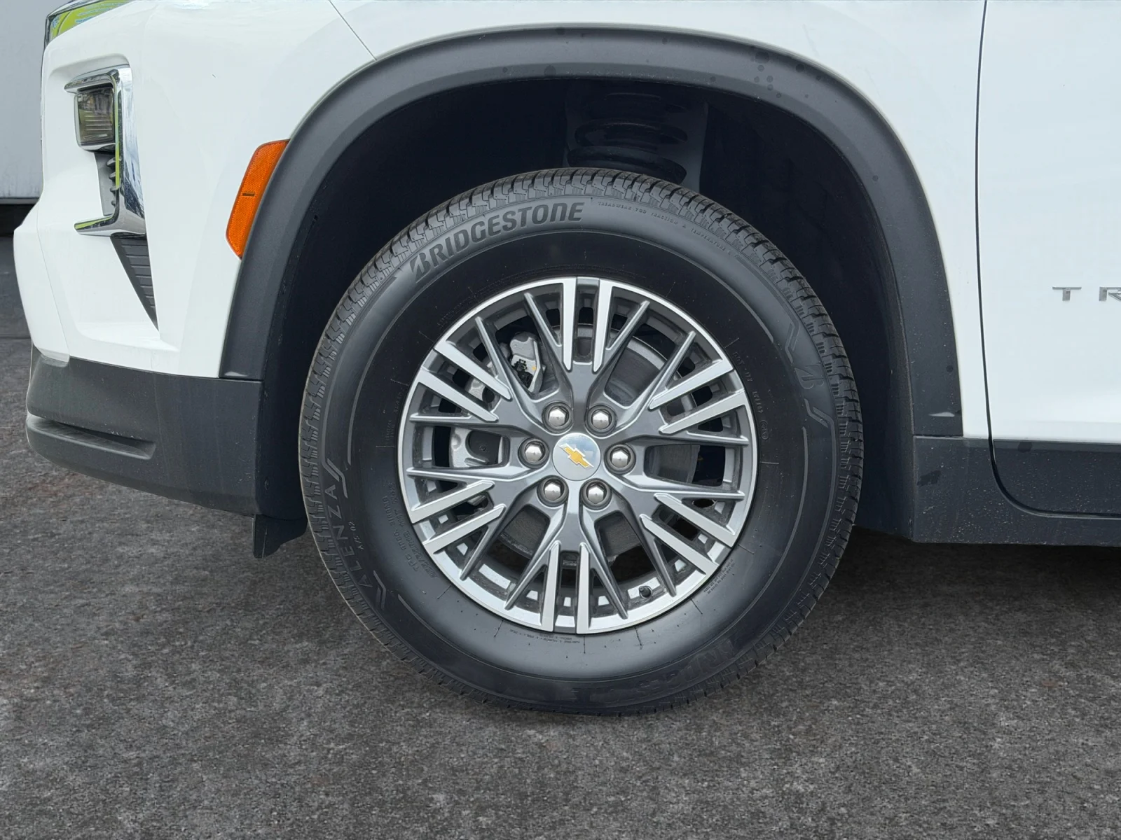 New 2026 Summit White Chevrolet LT image 9