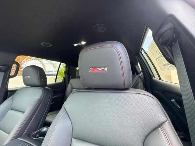 New 2026 White Chevrolet Z71 image 21