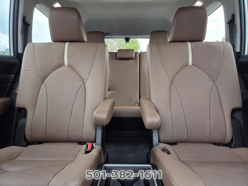 Used 2024 Pearl TOYOTA PLATINUM AWD image 12