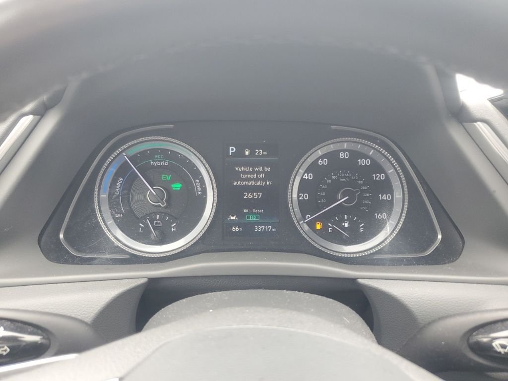 Used 2023 Black Hyundai SEL image 20