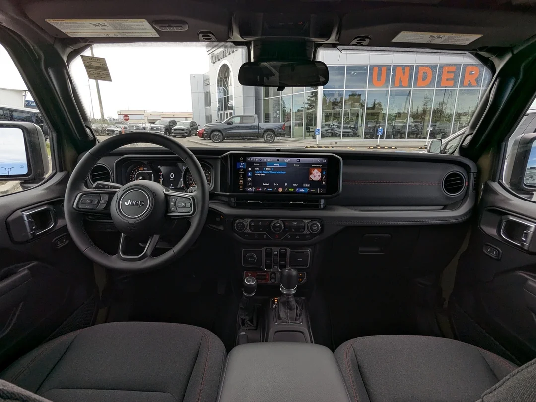 New 2025 41 Jeep Rubicon - - 4x4 - Convenience Group - Heated Seats & Steering - Safety Group - A/T Tires & More! image 23