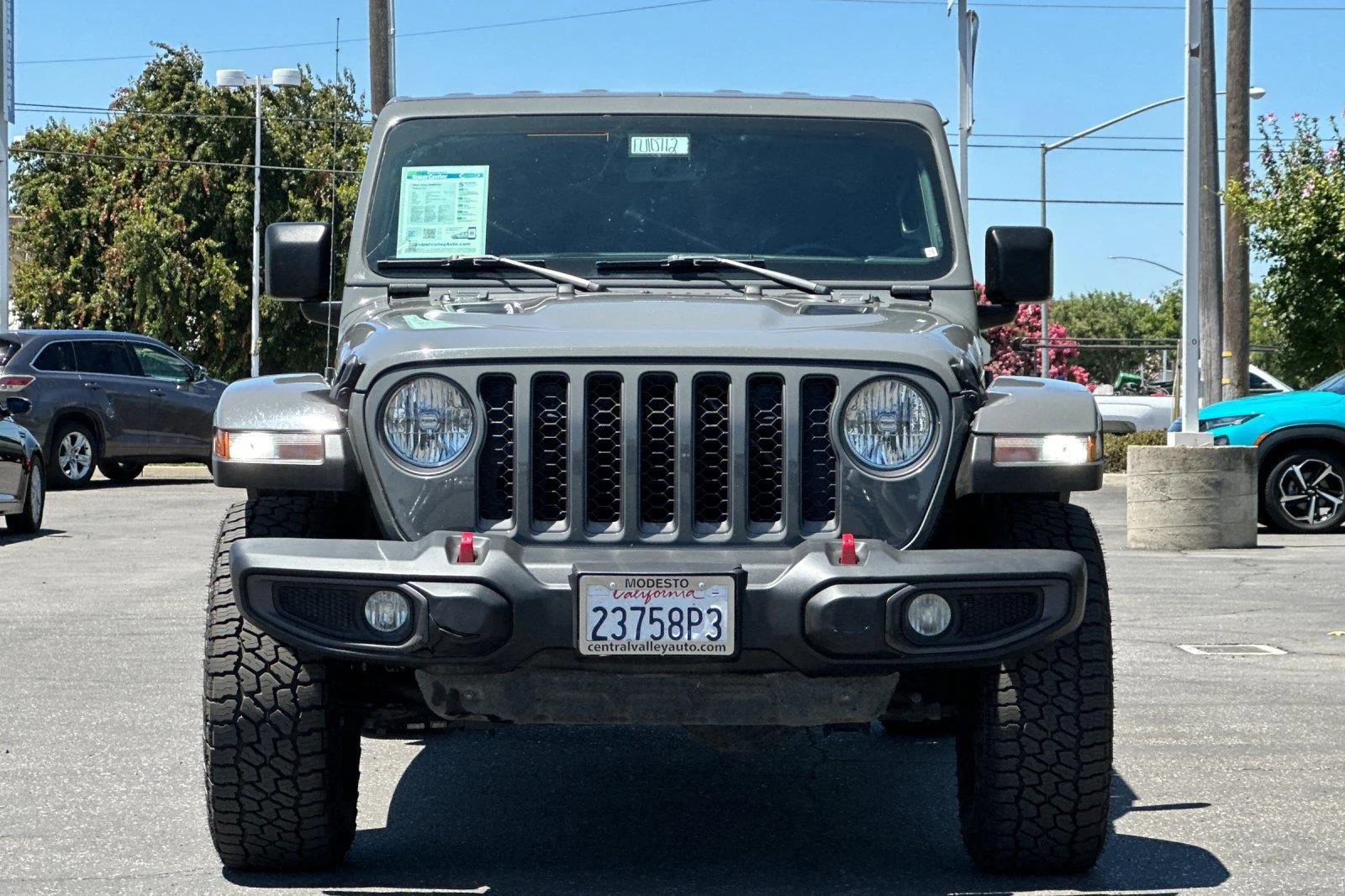 Used 2022 Sting-Gray Clearcoat Jeep Rubicon image 9