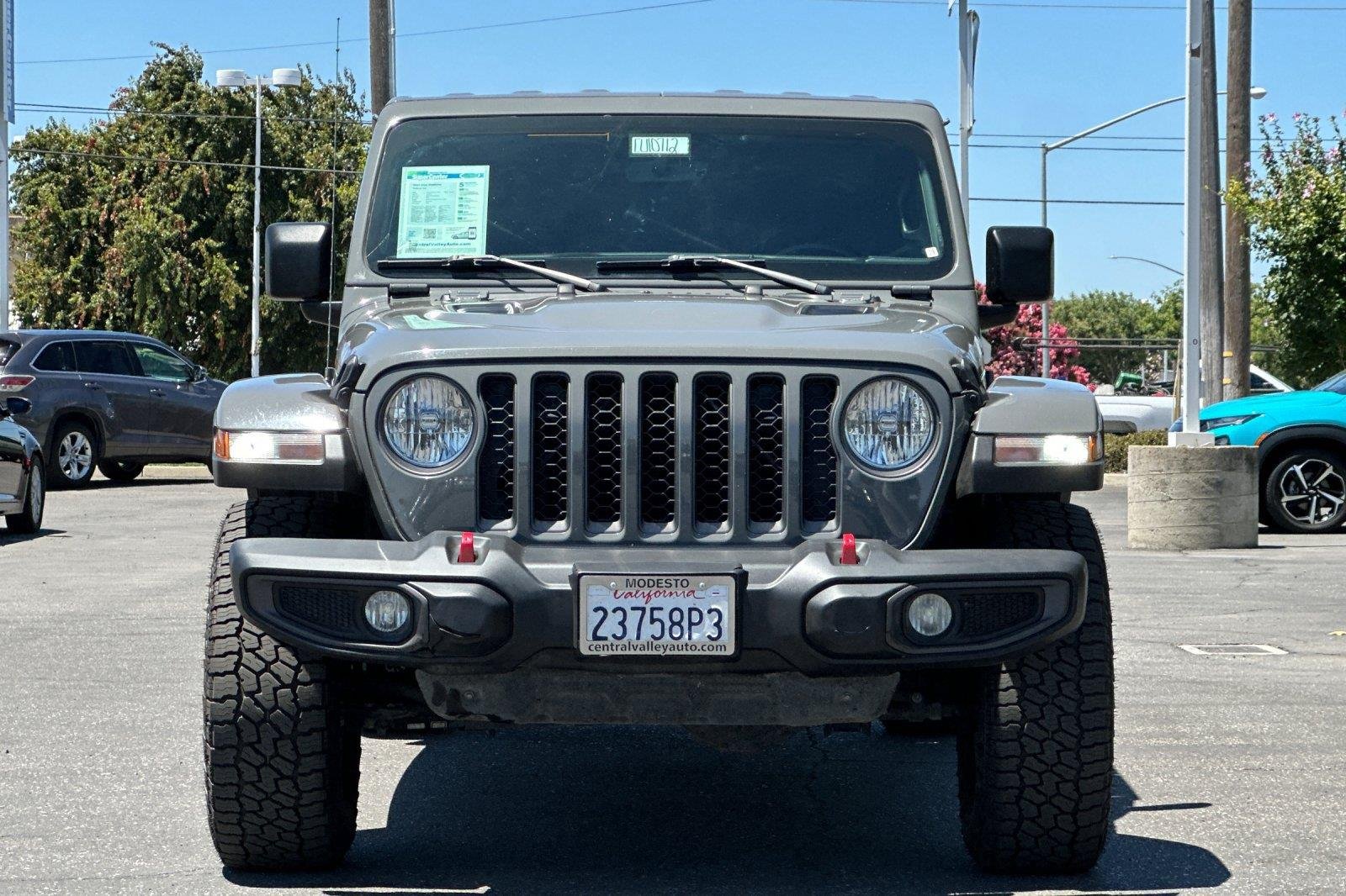 Used 2022 Sting-Gray Clearcoat Jeep Rubicon image 9