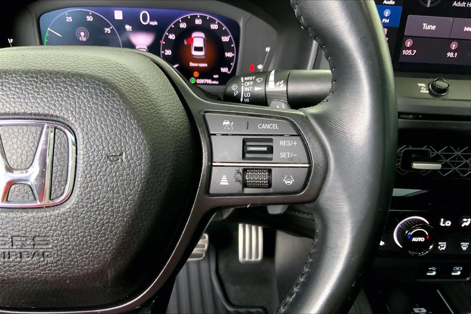 Used 2025 Crystal Black Pearl Honda HYBRID SPORT image 22
