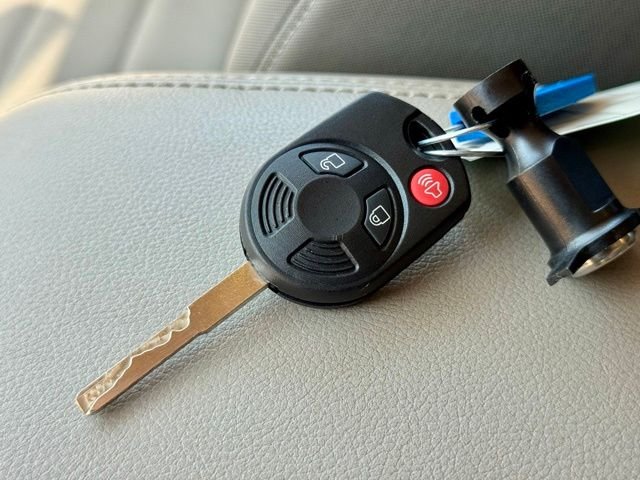 Used 2014 White Ford SE image 20
