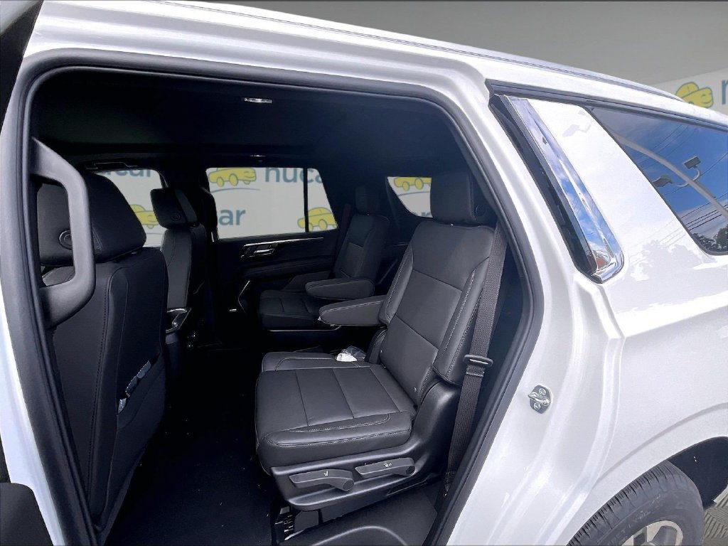 New 2026 Summit White Chevrolet LT image 15