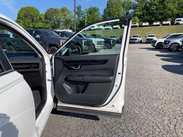Used 2024 Platinum White Pearl Honda EX-L image 14
