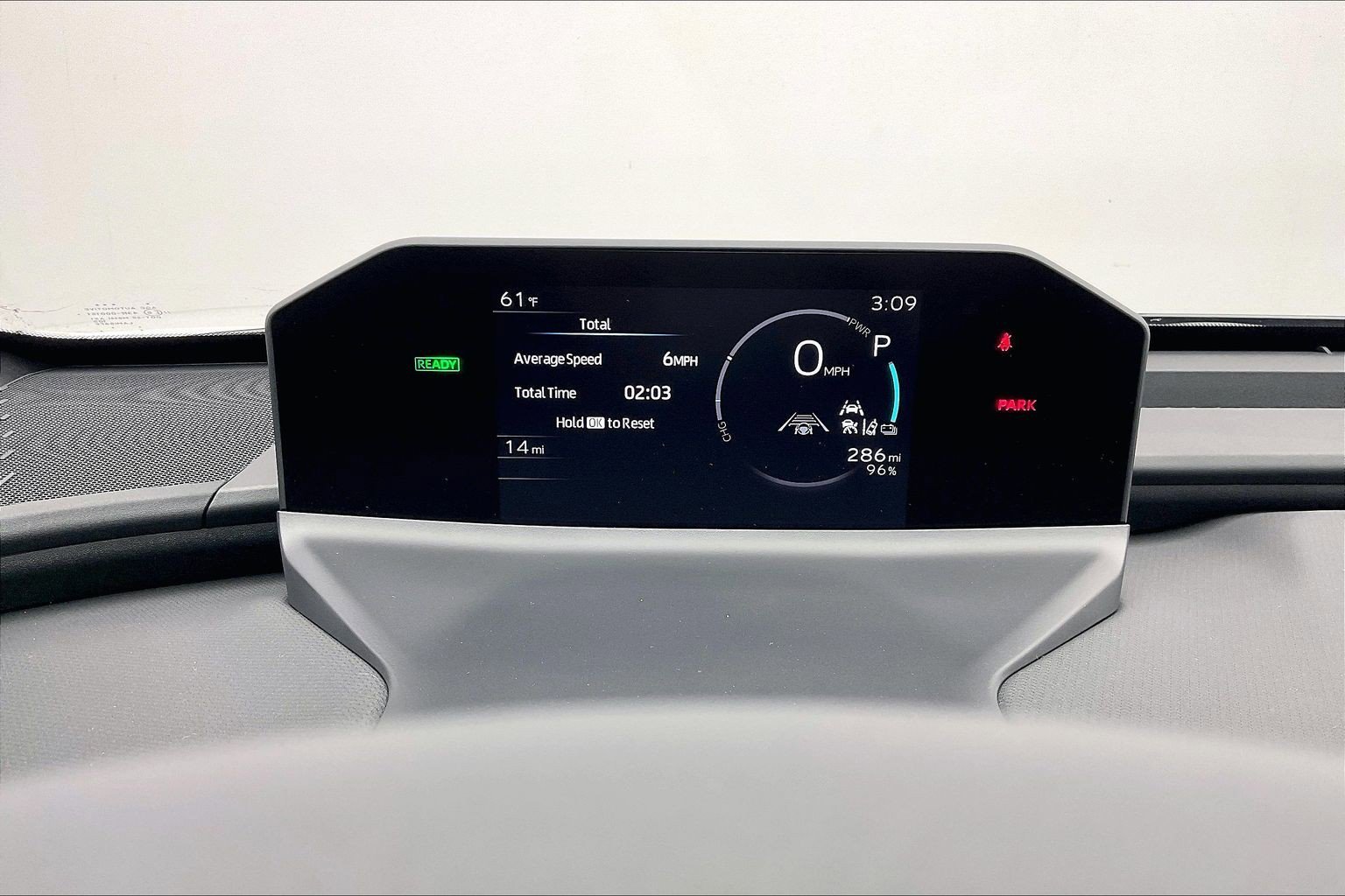 2026 Toyota bZ XLE - Photo 19