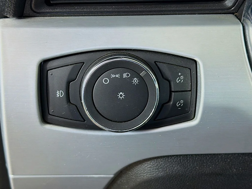 Used 2015 Black Ford EcoBoost Premium image 25