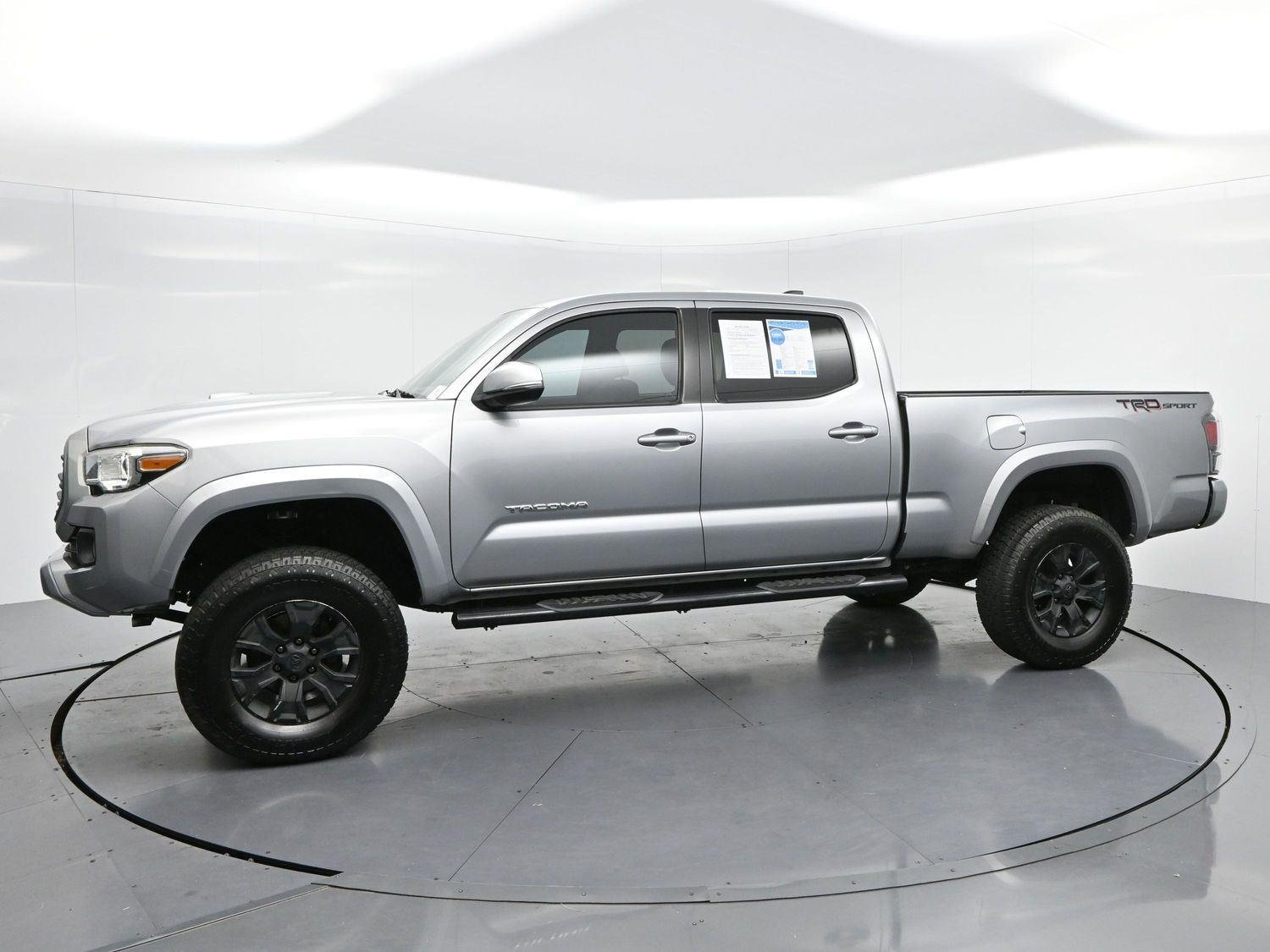 Used 2020 Silver Sky Metallic Toyota SR5 image 4