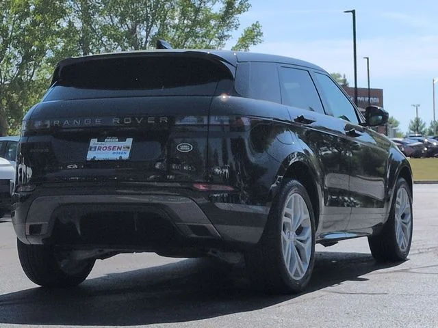 Used 2021  Land Rover R-Dynamic SE image 7