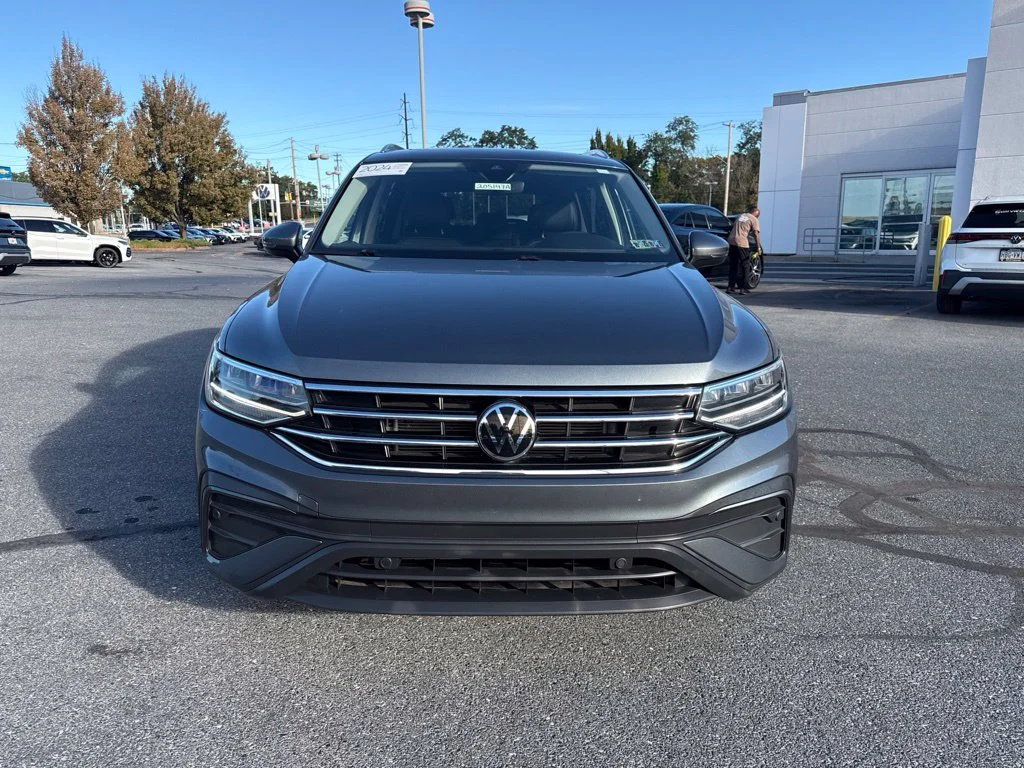 Certified Used 2024 Platinum Gray Metallic Volkswagen 2.0T SE image 7