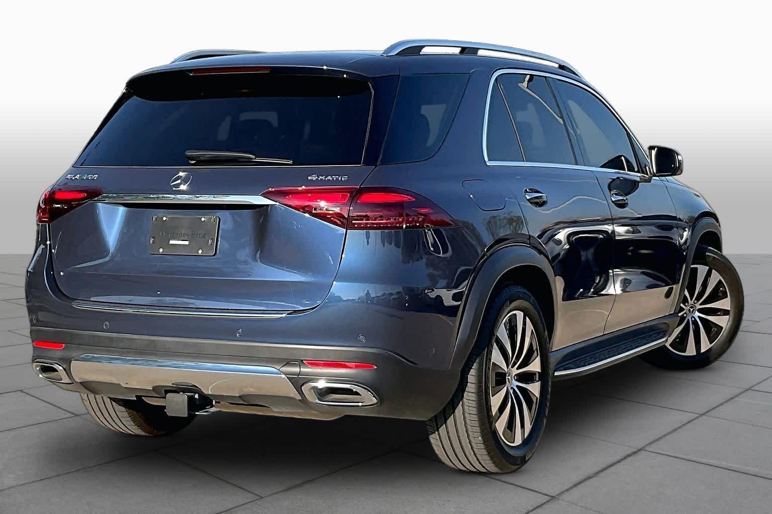 Used 2025 Twilight Blue Metallic Mercedes-Benz GLE 350 image 13