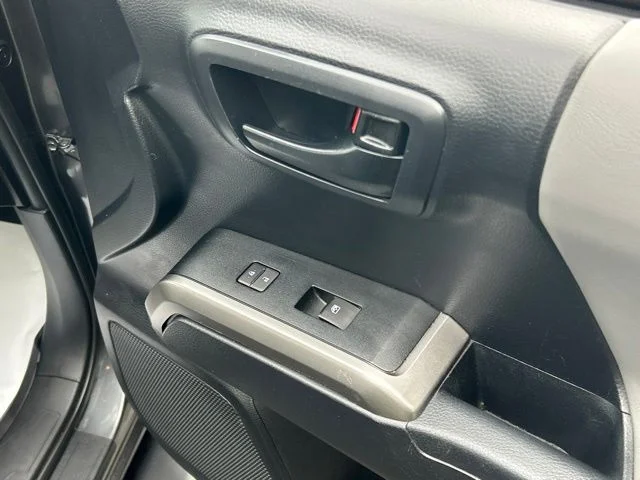 Used 2019 Gray Toyota SR5 image 33