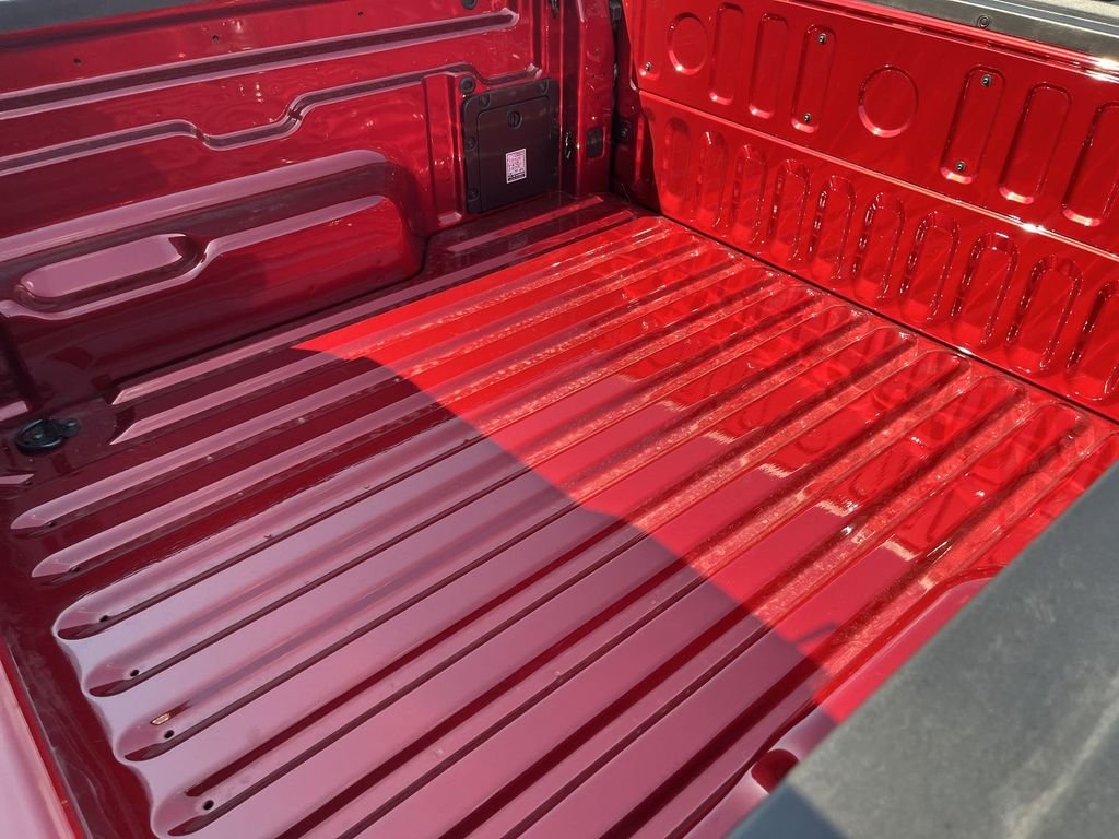 New 2026 Ruby Red Metallic Tinted Clearcoat Ford XLT image 22
