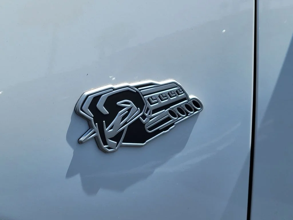 New 2026 Bright White Clear-Coat Exterior Paint RAM Big Horn/Lone Star image 21