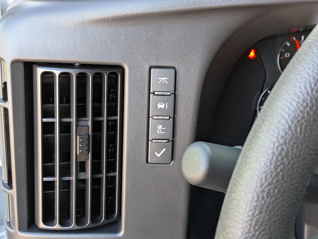 New 2026 Summit White GMC Work Van image 15