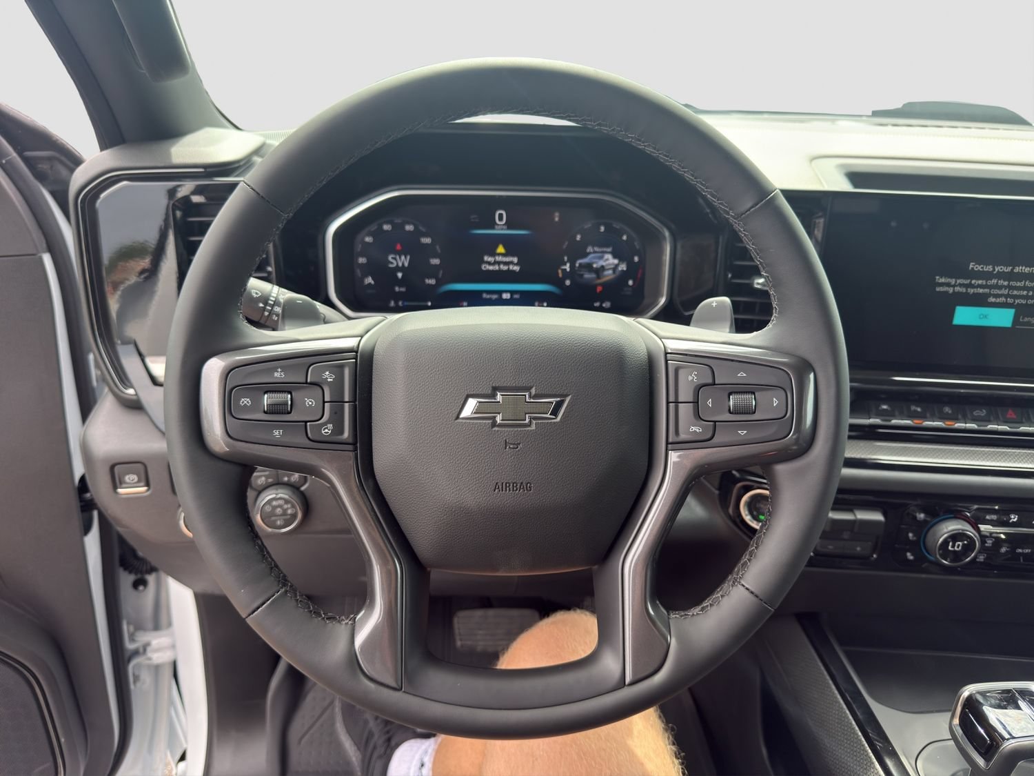 2026 Chevrolet Silverado 1500 ZR2 - Photo 10