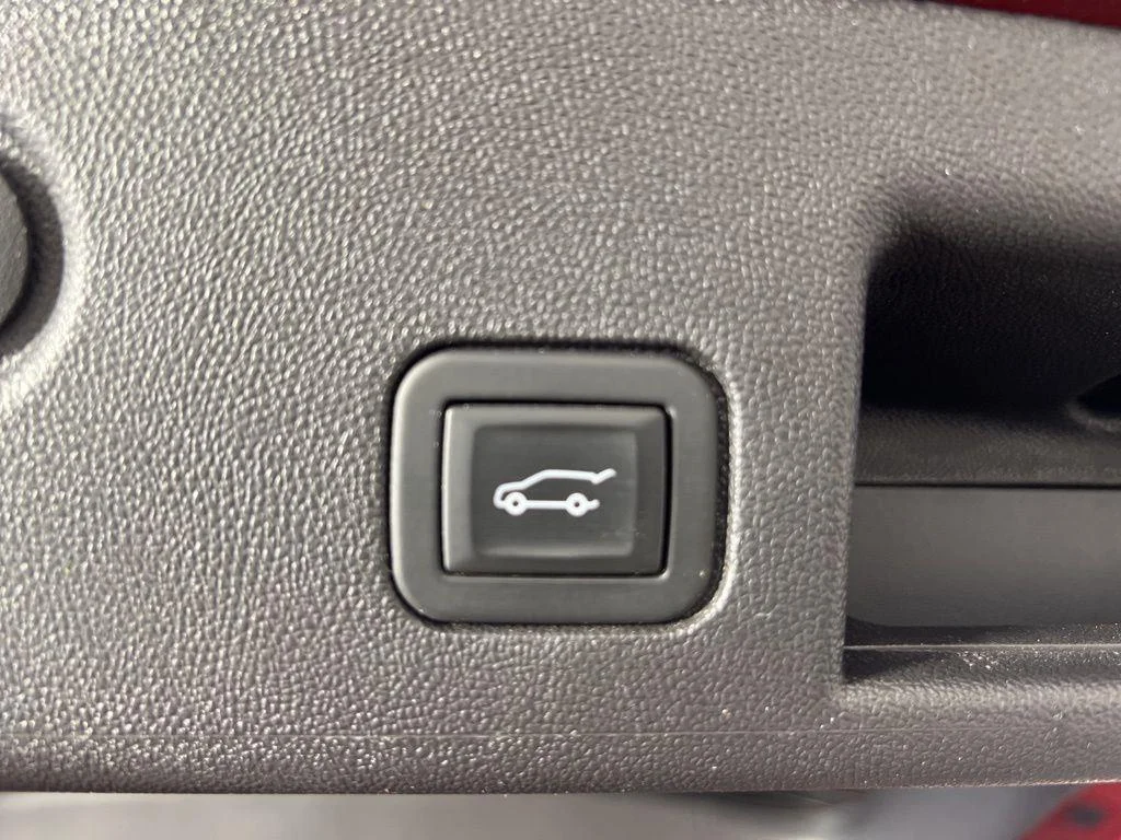 Used 2024 Radiant Red Chevrolet LT image 21