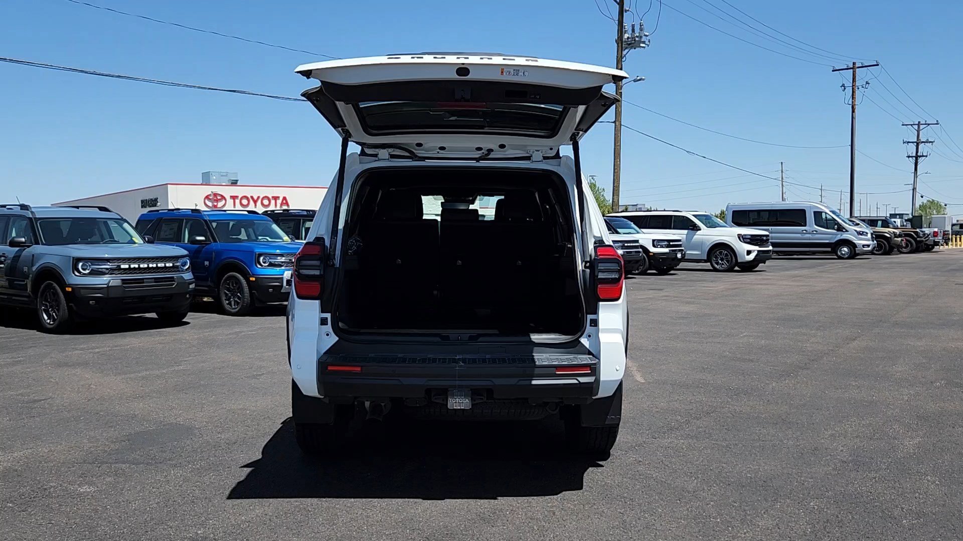 Used 2025 Ice Cap Toyota TRD Off-Road Premium image 19