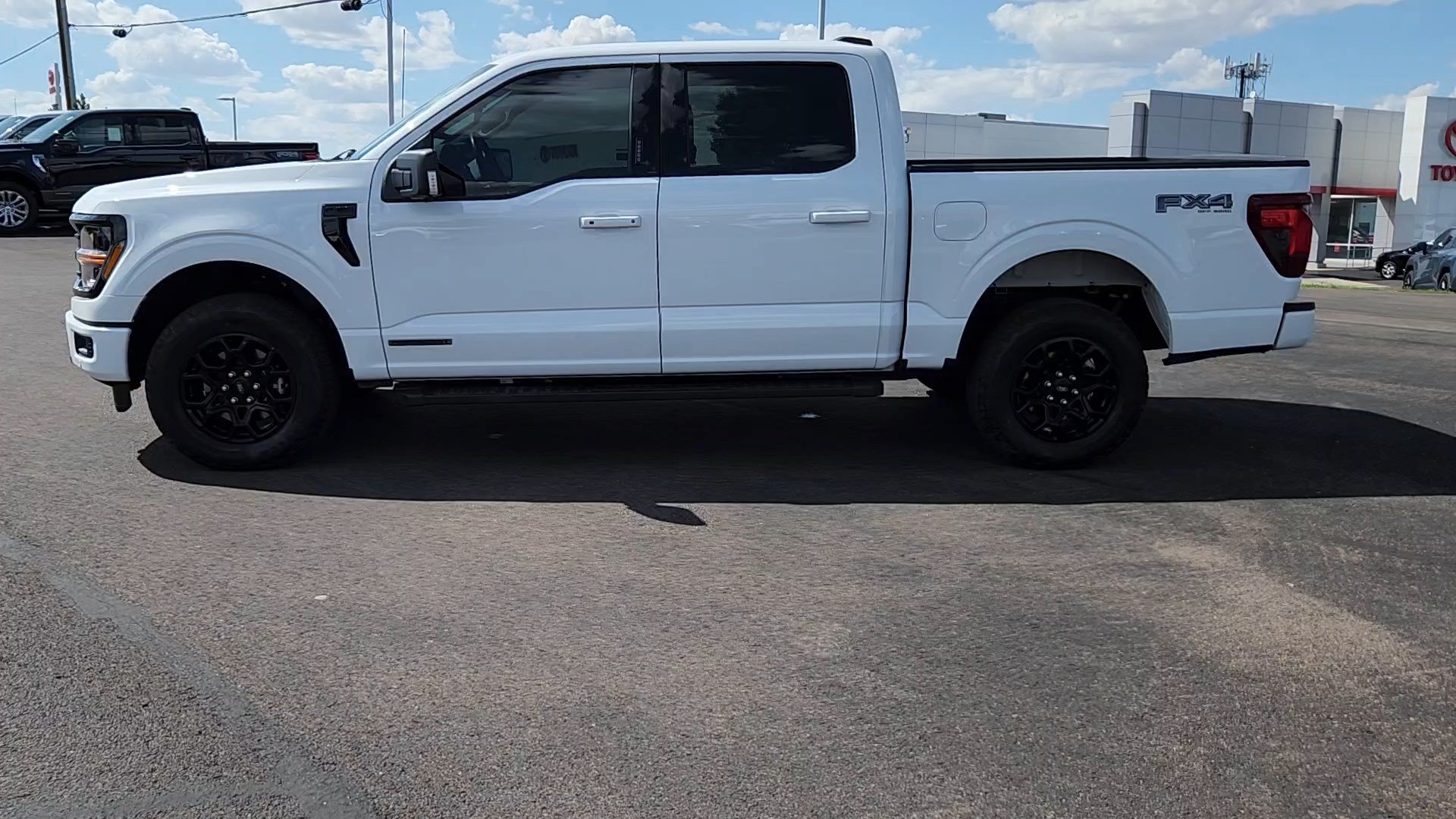 Certified Used 2024 Oxford White Ford XLT image 2