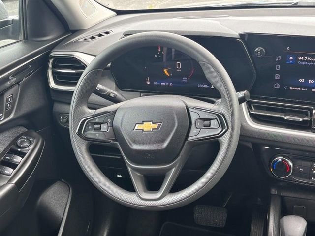 2025 Chevrolet Trailblazer LT - Photo 12