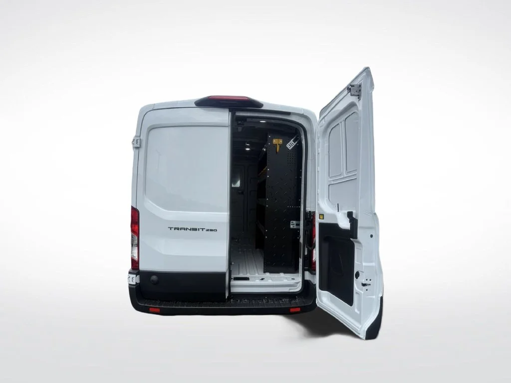 New 2026 Oxford White Ford Cargo Van image 36