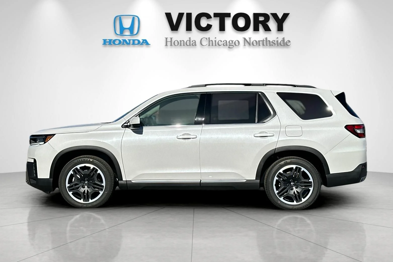 New 2026 Silver Honda Touring image 2