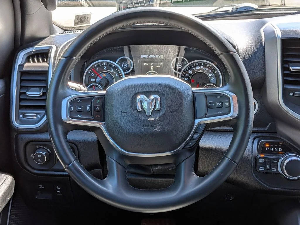 Used 2019 Silver Ram Big Horn/Lone Star image 13