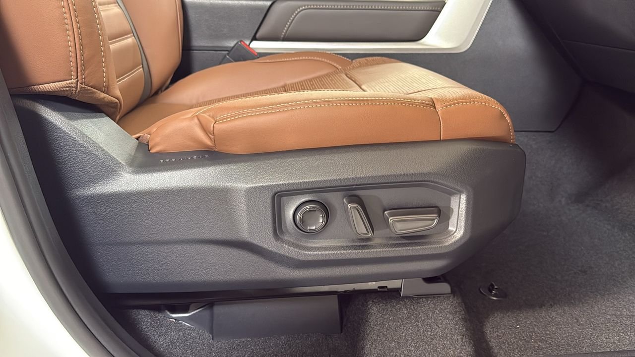 New 2026 Wind Chill Pearl <sup>1</sup> Toyota  1794 Edition image 20