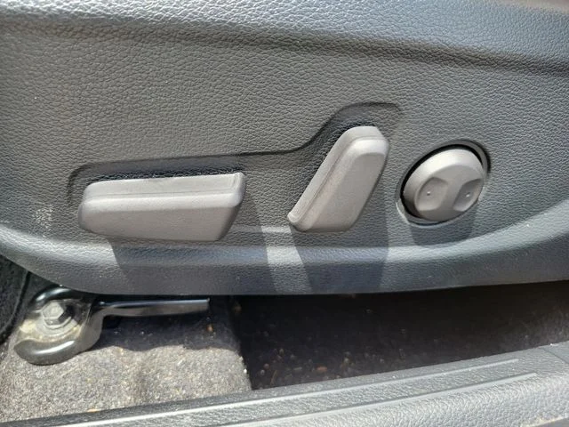 Certified Used 2024 Gray Kia SX image 18