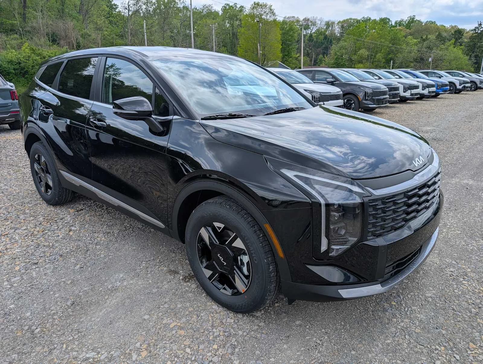 New 2026 Ebony Black Kia LX image 6