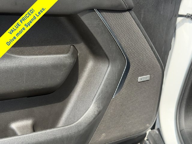Used 2024 Summit White Chevrolet LT image 23