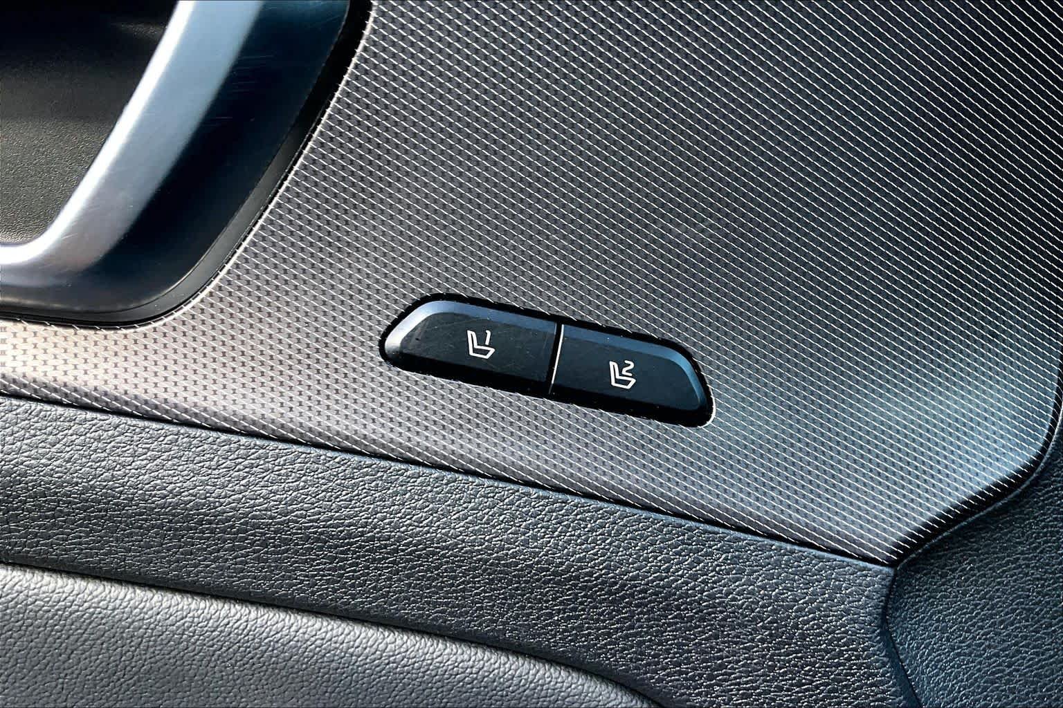 Used 2023 Sapphire Blue Kia SX-Prestige image 30
