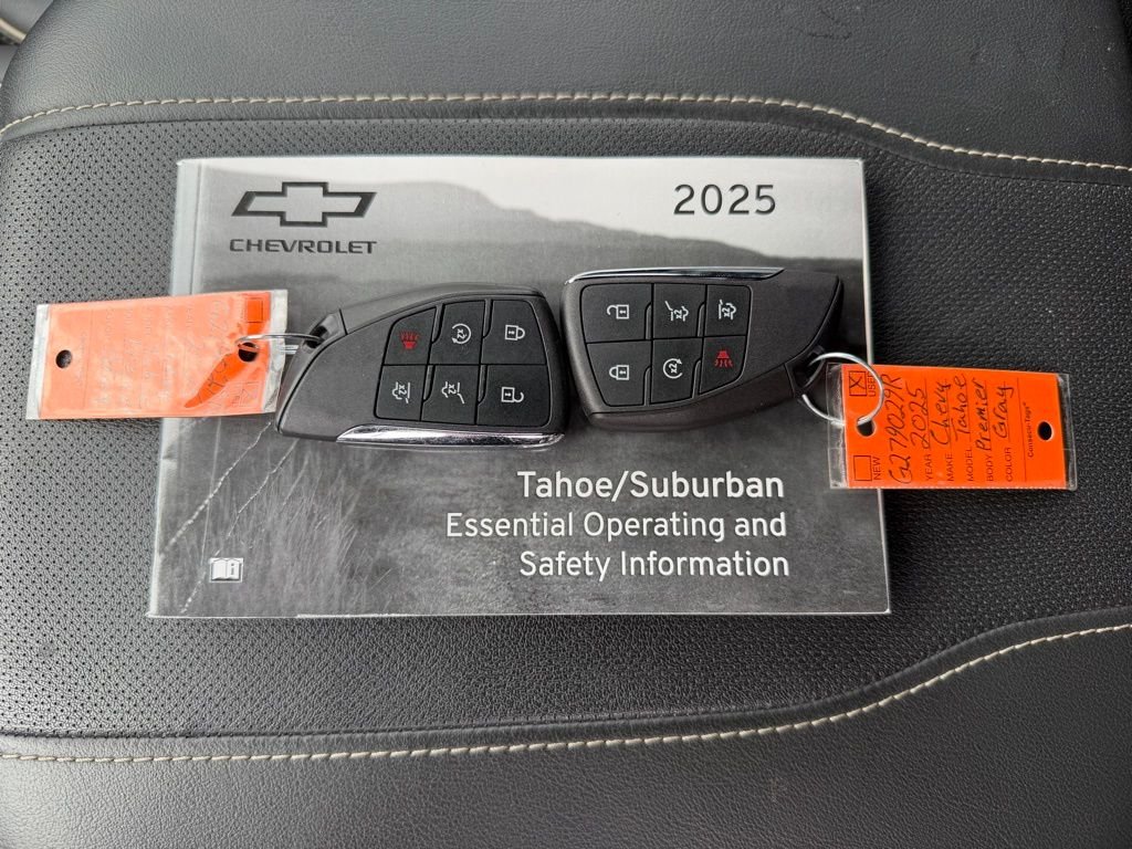 Used 2025 Gray Chevrolet Premier image 32