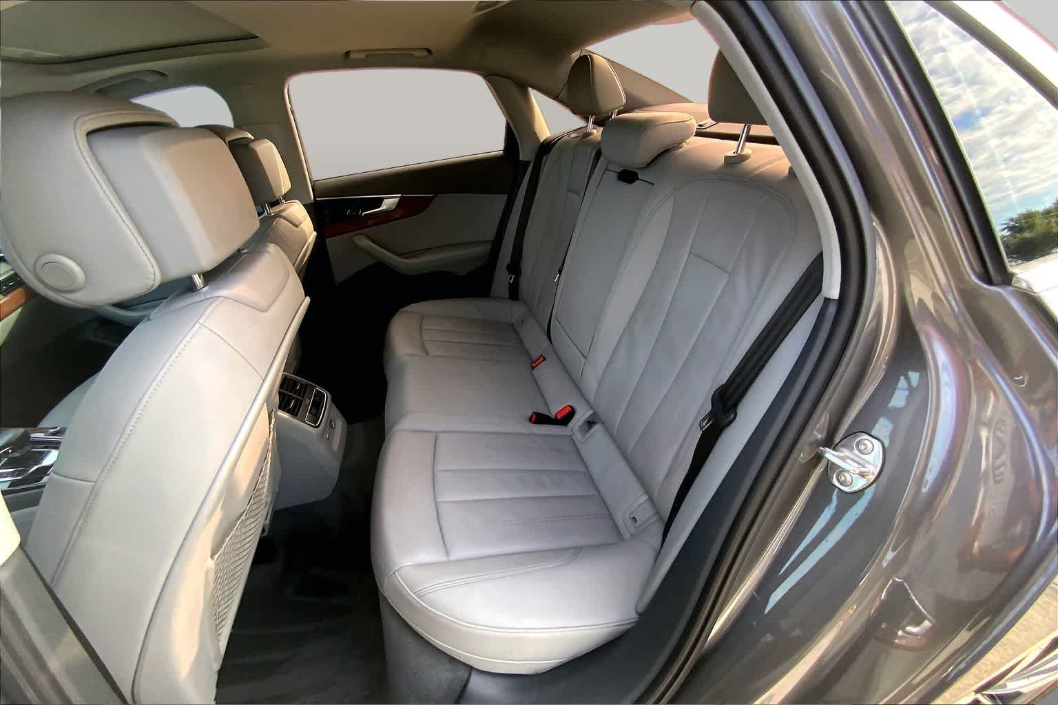 Used 2020 Manhattan Gray Metallic Audi Premium Plus image 21