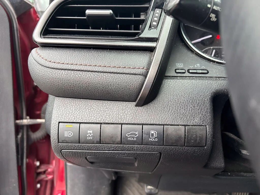 Used 2020 Red Toyota LE image 13