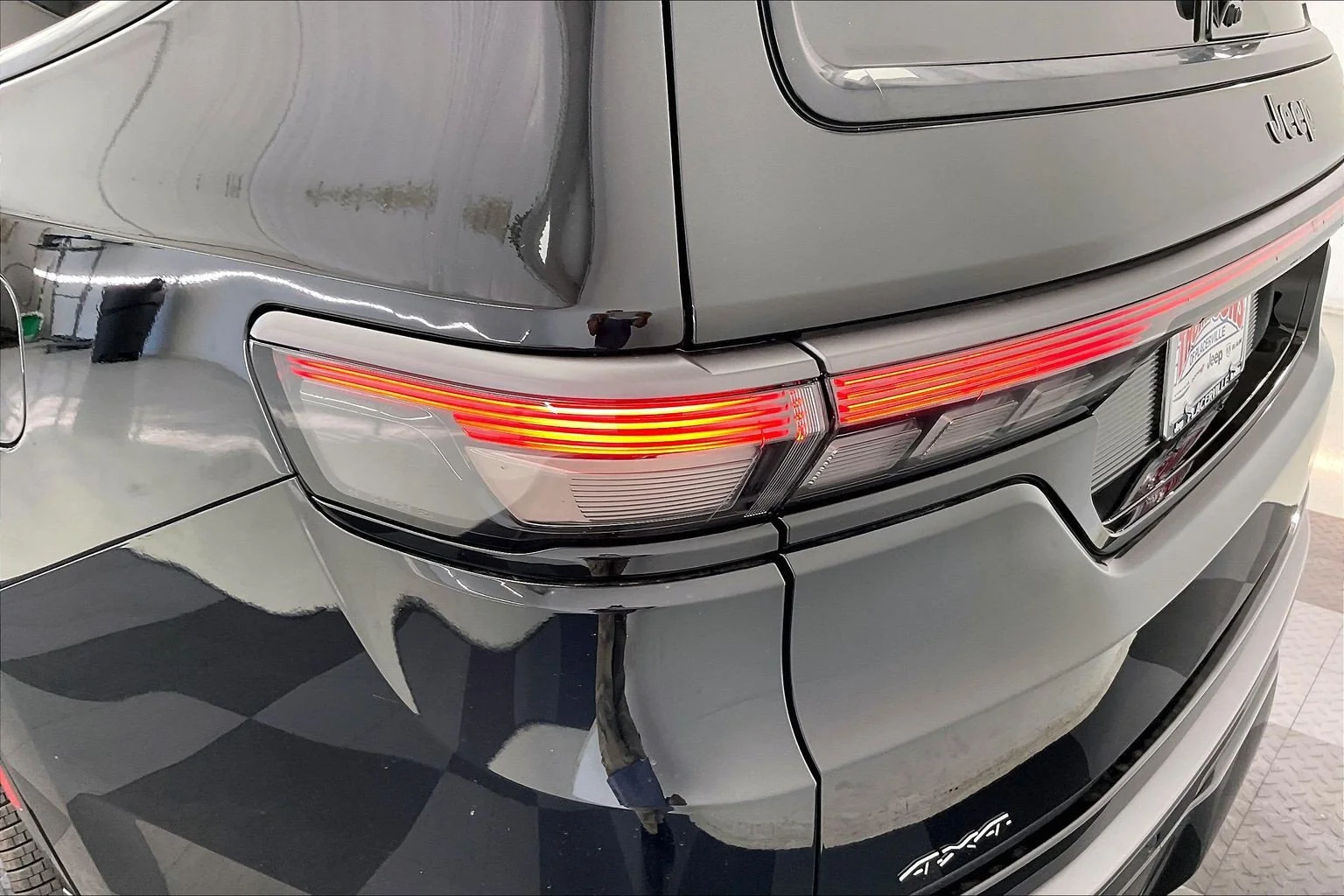 New 2026 High Gloss Black Jeep Summit Reserve image 16