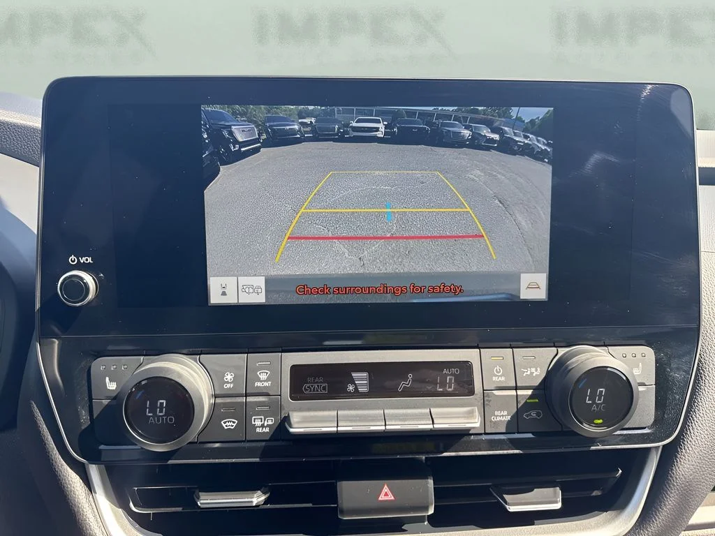 Used 2025 Silver Toyota XLE image 20