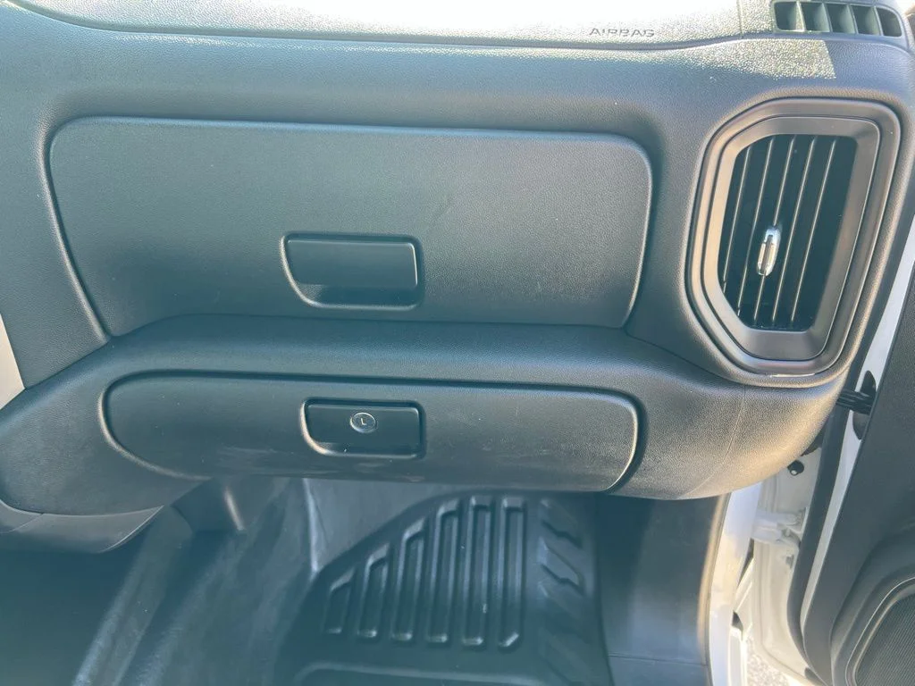 Used 2025 Summit White Chevrolet WT image 25