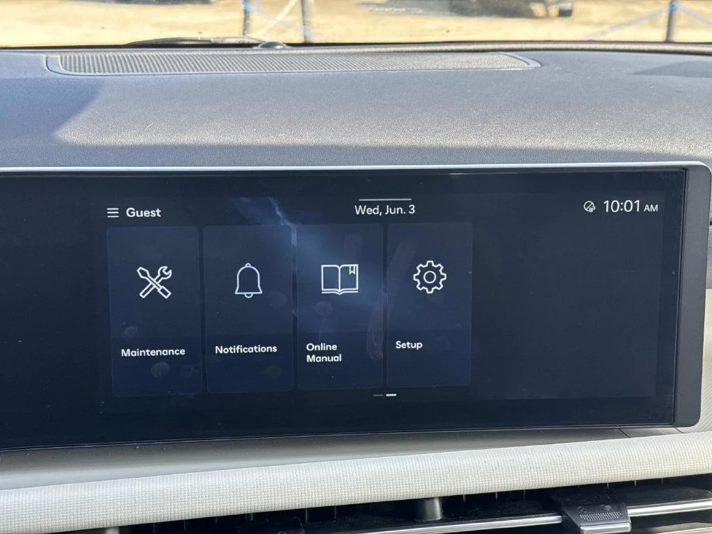 Used 2025 Red Hyundai SEL image 39