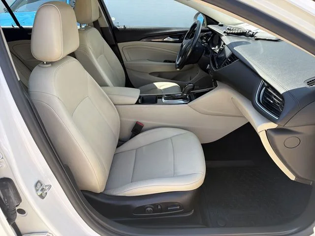 Used 2019 White Buick Essence image 27