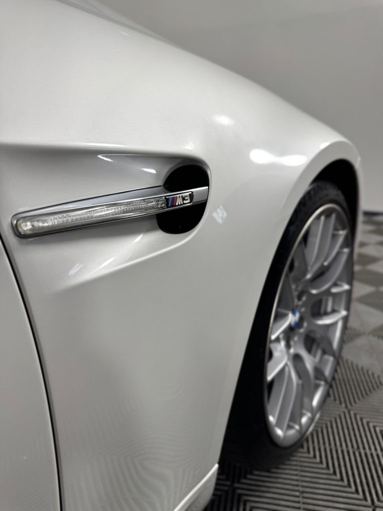 Used 2013 White Metallic BMW Base image 35