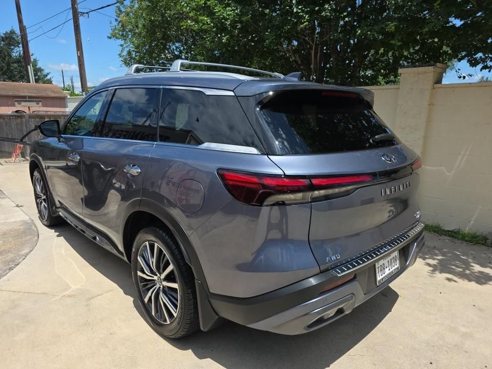 Certified Used 2022 Gray INFINITI ESSENTIAL image 16