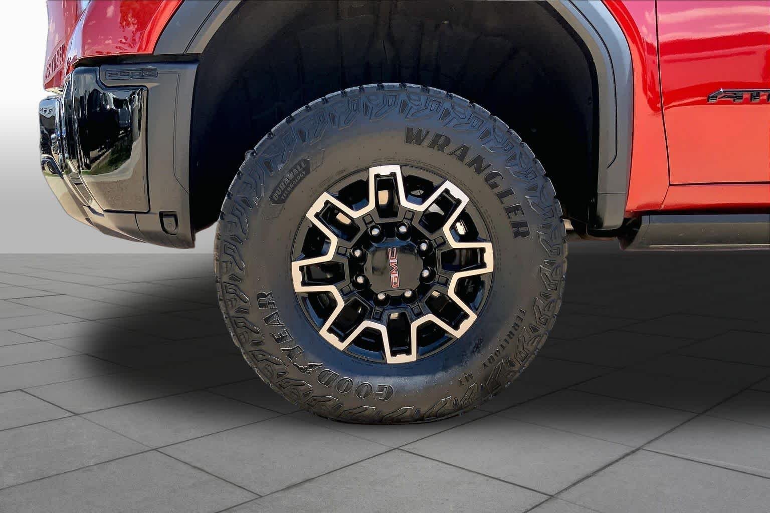 Used 2025 Volcanic Red Tintcoat GMC AT4X image 11