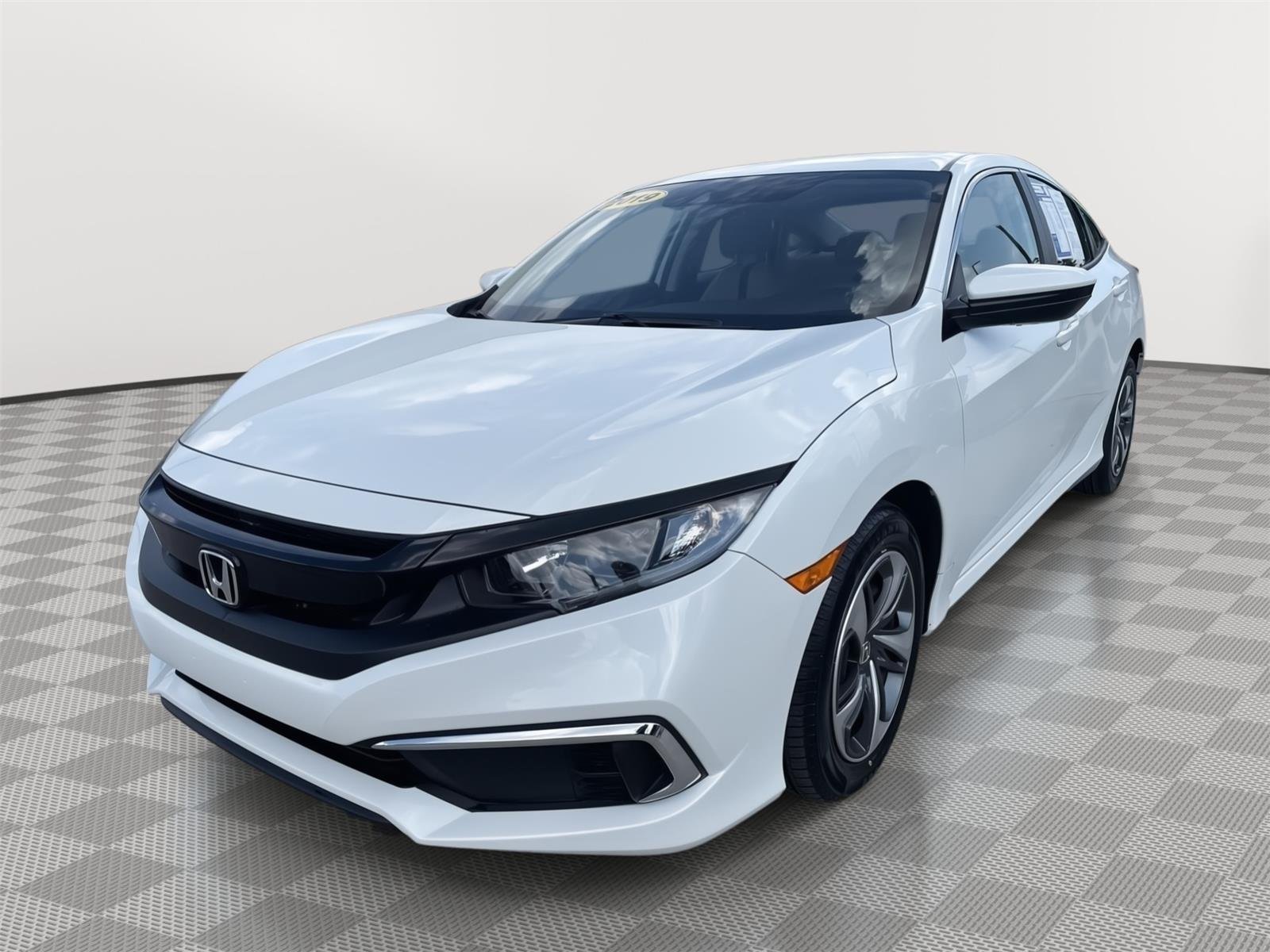 Used 2019 Platinum White Pearl Honda LX image 26