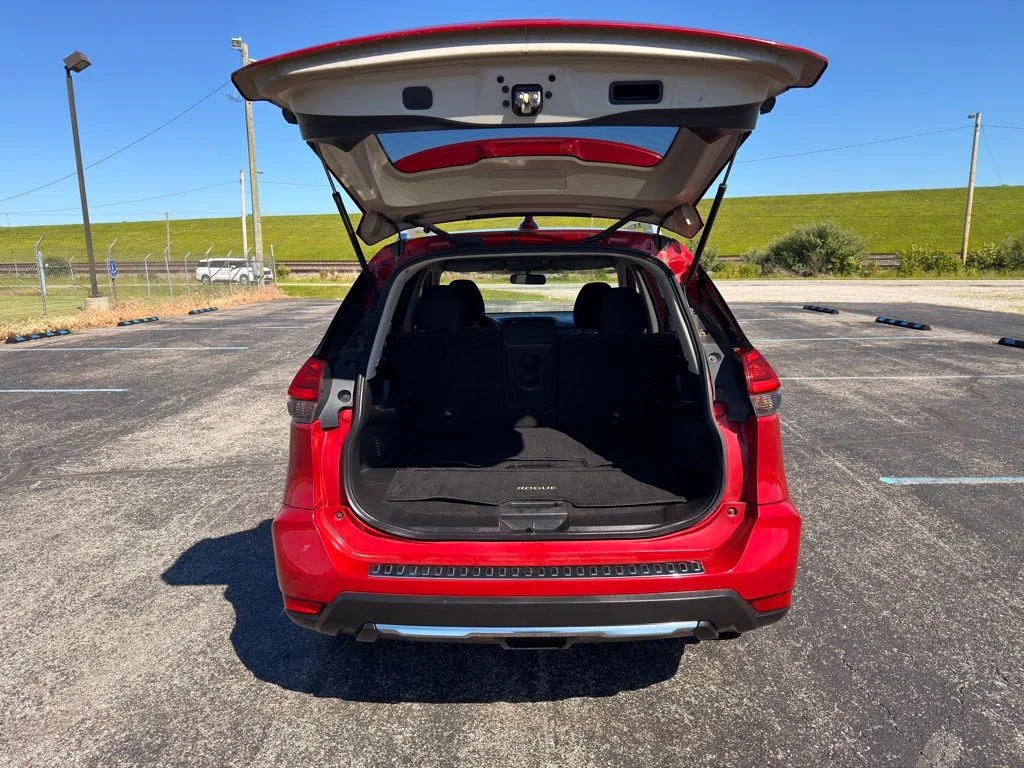 Used 2017 Red Nissan SV image 18